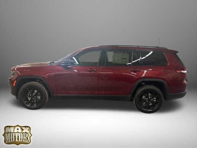 2025 Jeep Grand Cherokee Altitude X photo 4