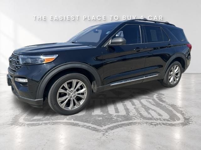 Used 2023 Ford Explorer XLT with VIN 1FMSK8DH3PGA11556 for sale in Kansas City