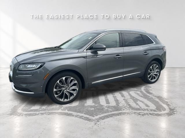 Used 2023 Lincoln Nautilus Reserve with VIN 2LMPJ8K90PBL07781 for sale in Kansas City