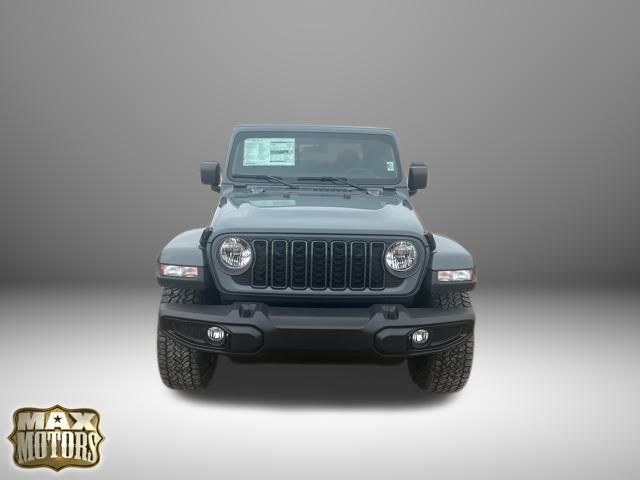 2025 Jeep Gladiator photo 2