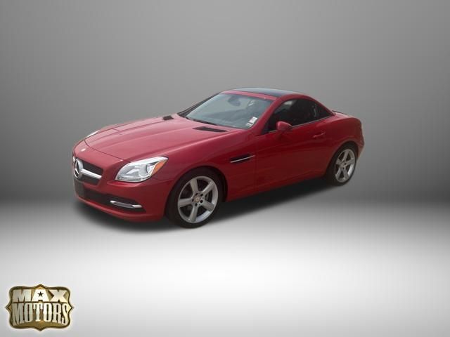 2014 Mercedes Benz SLK 250 photo 3