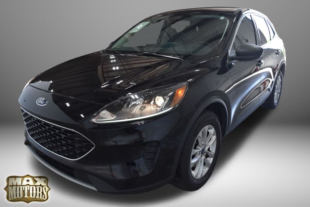 2022 Ford Escape SE photo 3