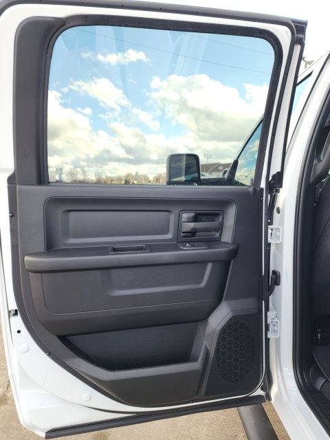 2026 RAM 2500 Tradesman - Photo 32