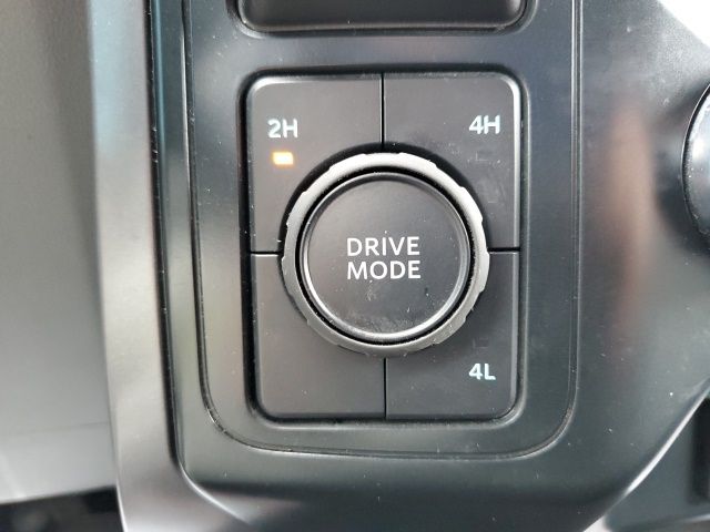 2025 Ford F-150 XLT - Photo 25