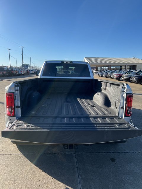 2026 RAM 3500 Big Horn - Photo 7
