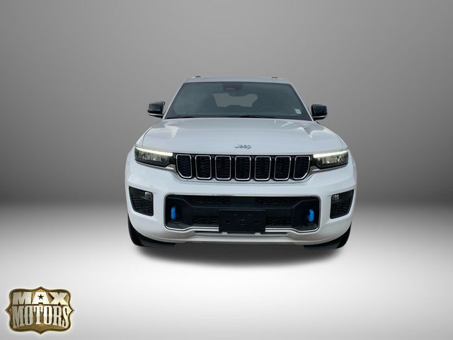 2024 Jeep Cherokee 4xe Overland photo 2