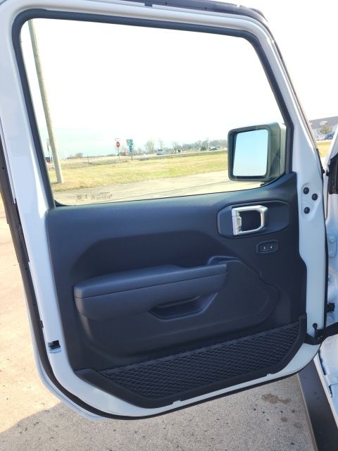 2026 Jeep Wrangler 4-Door Sport - Photo 17