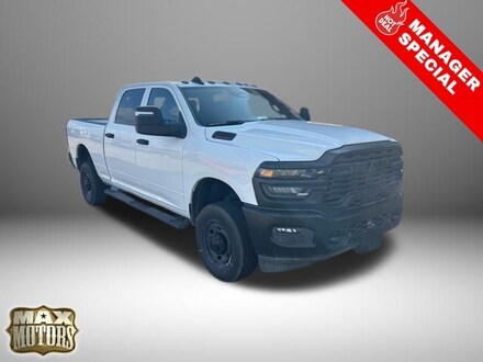 2025 Ram 2500 TRADESMAN CREW CAB 4X4 6'4 BOX Pickup