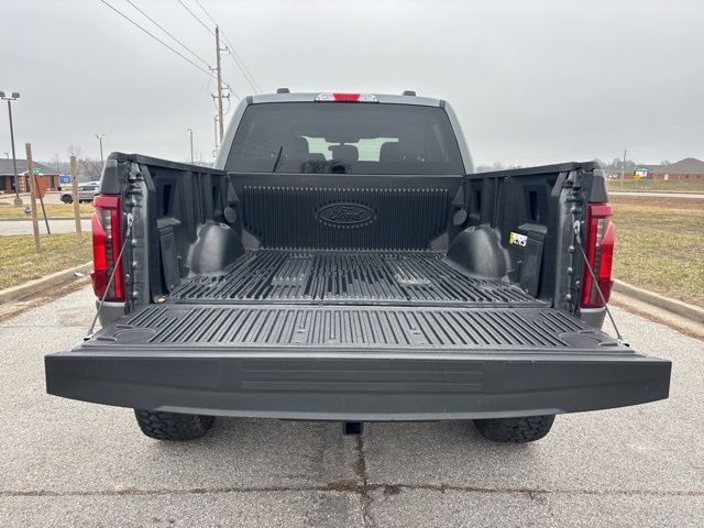 2025 Ford F-150 XLT - Photo 7