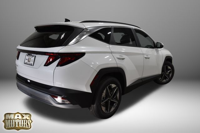 2025 Hyundai Tucson SEL photo 3