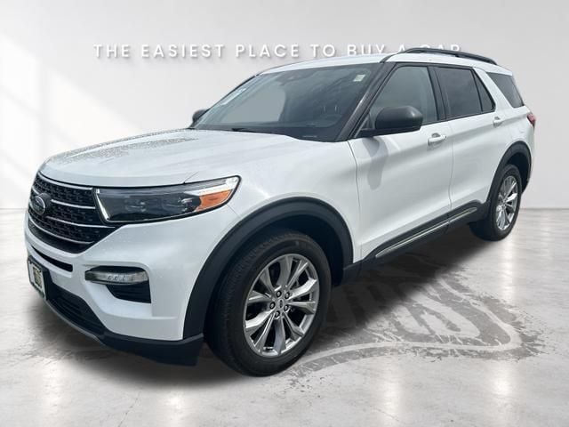 Used 2023 Ford Explorer XLT with VIN 1FMSK8DH3PGB82372 for sale in Kansas City