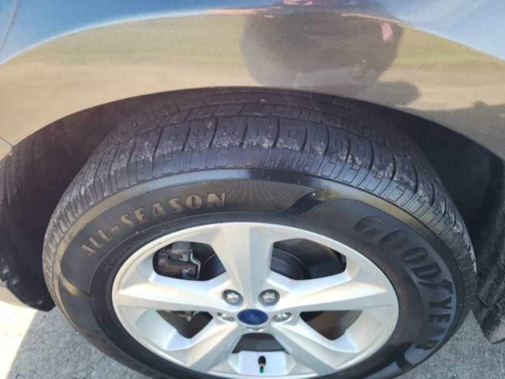 Used 2017 Ford Edge SE SUV