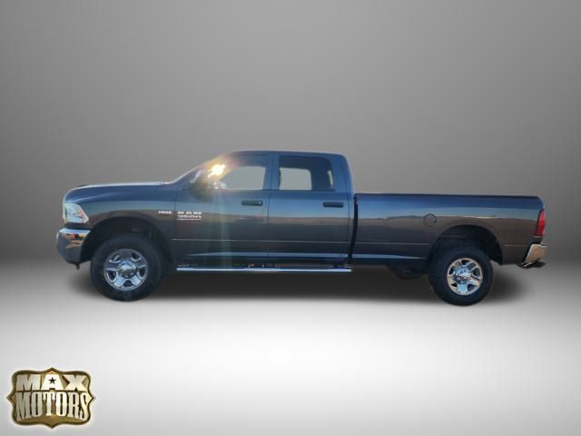 2018 Ram 3500 Tradesman photo 2