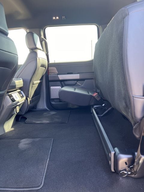 2025 Ford F-150 Lariat - Photo 19