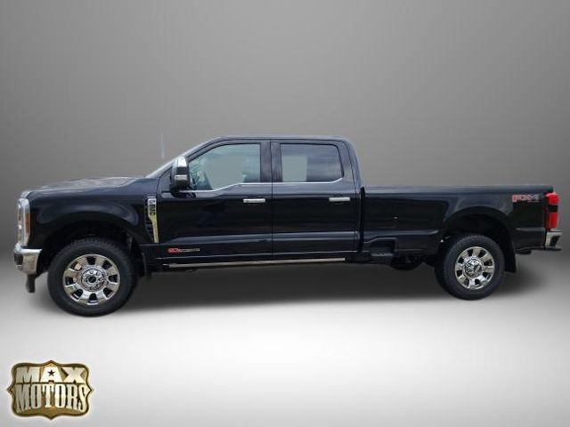 2026 Ford F-350 Lariat photo 3