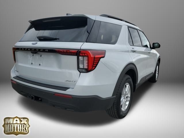2026 Ford Explorer photo 2