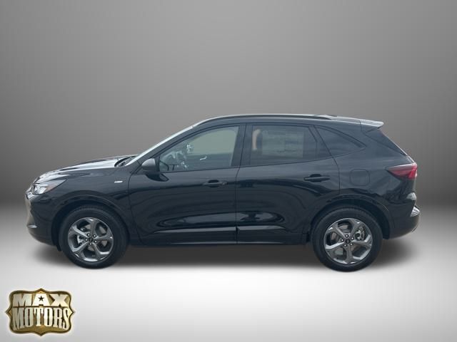 2024 Ford Escape ST-Line photo 4