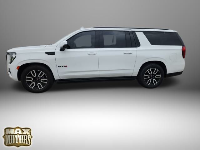 2023 Gmc Yukon XL AT4 photo 2