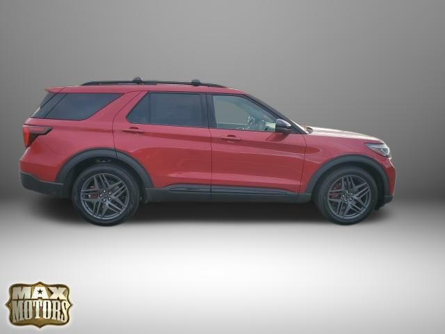 2026 Ford Explorer ST photo 2