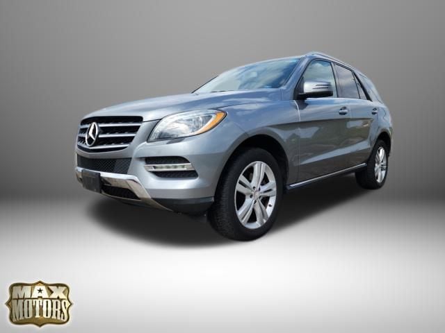Used 2013 Mercedes-Benz M-Class ML350 with VIN 4JGDA5HB0DA174163 for sale in Kansas City