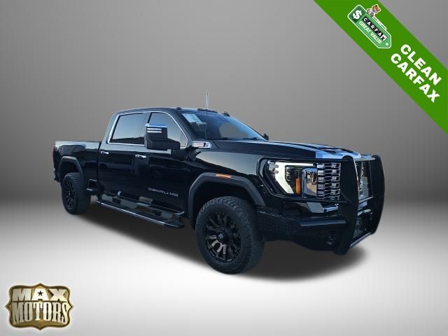 2025 GMC Sierra 2500HD Denali's photo