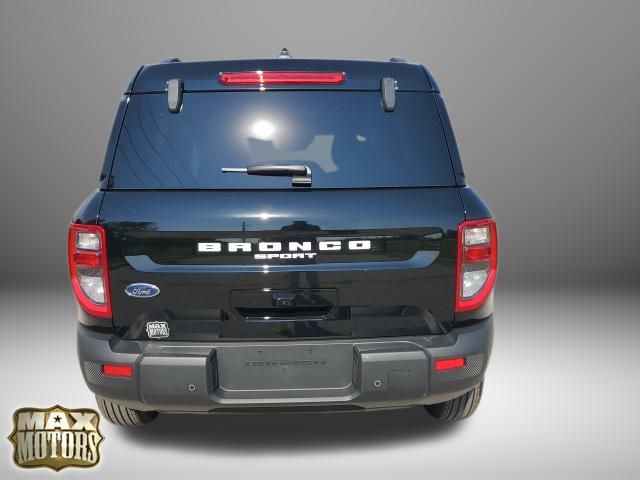 2025 Ford Bronco Sport Outer Banks photo 3