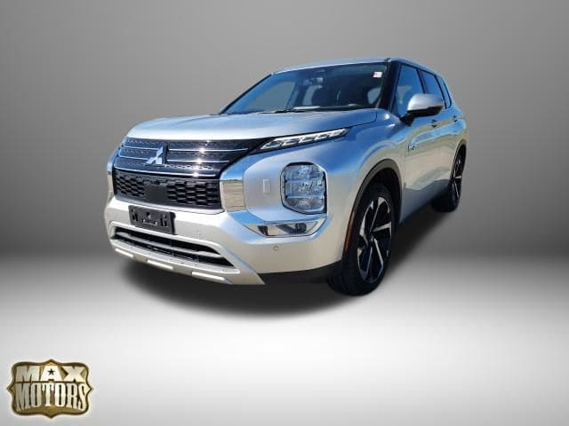 Used 2023 Mitsubishi Outlander Plug-In Hybrid SE with VIN JA4T5UA99PZ062936 for sale in Kansas City