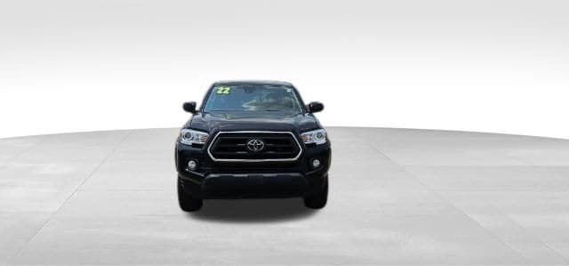 Used 2022 Toyota Tacoma SR5 with VIN 3TMCZ5AN4NM460695 for sale in Nevada, MO