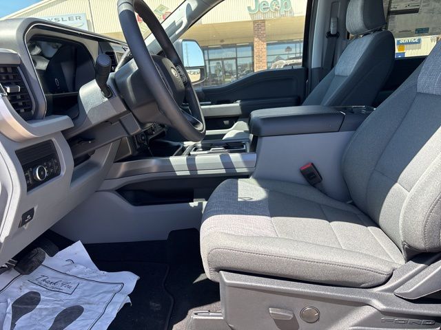 2026 Ford F-250 Super Duty XLT - Photo 14