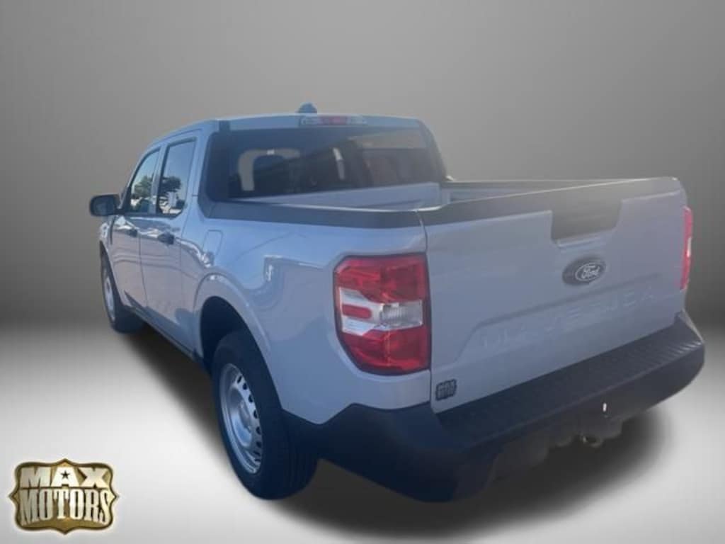 New 2025 Ford Maverick XL Truck SuperCrew