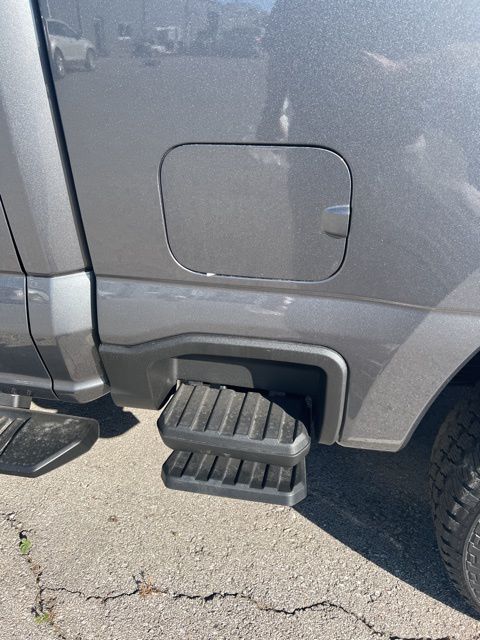 2026 Ford F-250 XLT photo 4