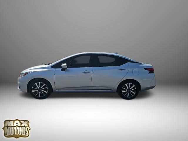 2021 Nissan Versa 1.6 SV photo 4
