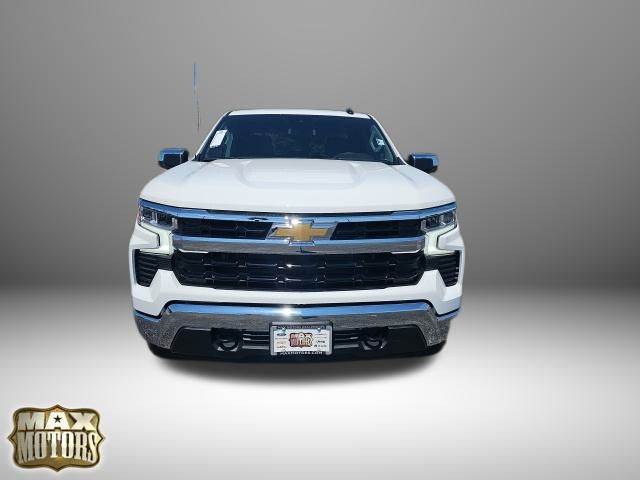 2025 Chevrolet Silverado 1500 LT photo 2