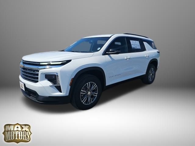 2025 Chevrolet Traverse photo 3