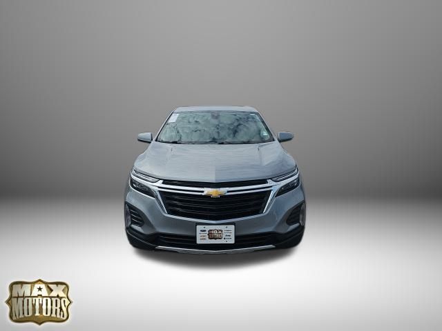 2024 Chevrolet Equinox photo 2