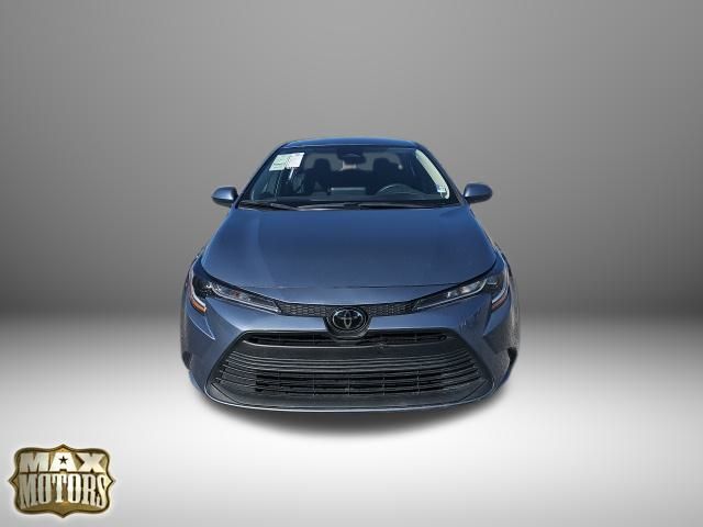 2024 Toyota Corolla LE photo 2