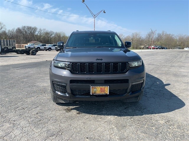 Used 2023 Jeep Grand Cherokee L Limited with VIN 1C4RJKBG4P8101029 for sale in Kansas City