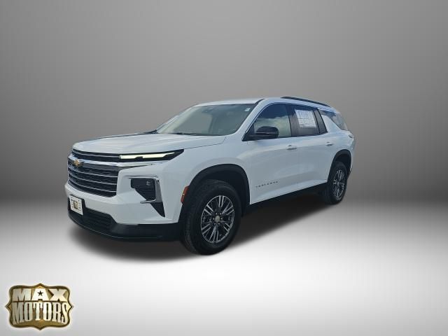 2026 Chevrolet Traverse photo 3
