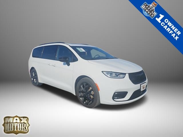 2025 Chrysler Pacifica Van Passenger Van 