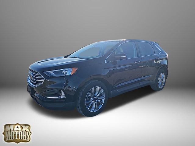 2022 Ford Edge Titanium photo 3