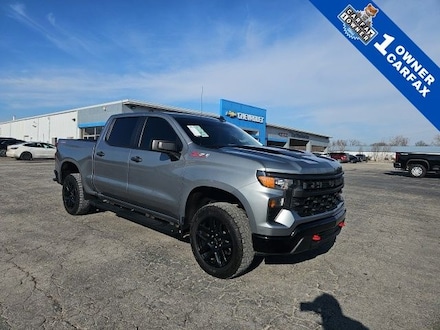 2024 Chevrolet Silverado 1500 Custom Trail Boss Truck Crew Cab
