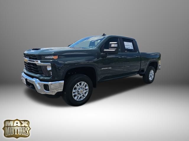 2025 Chevrolet Silverado 2500HD LT photo 3