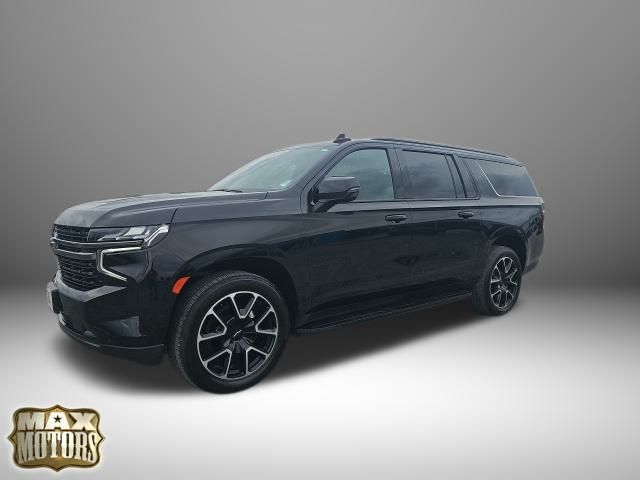 2022 Chevrolet Suburban RST photo 2