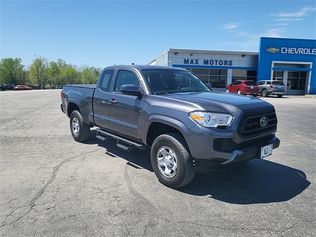 Used 2021 Toyota Tacoma SR with VIN 3TYSX5EN2MT003589 for sale in Kansas City