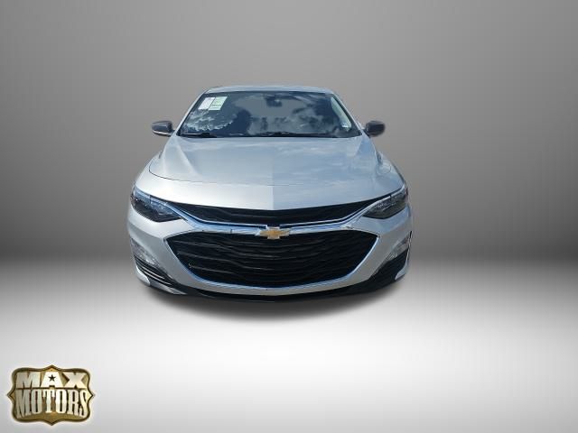 2021 Chevrolet Malibu 1LT photo 2