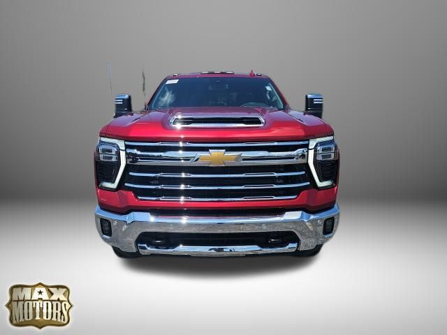 2025 Chevrolet Silverado 2500HD LTZ photo 2