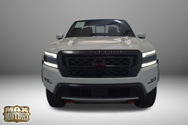 2022 Nissan Frontier PRO-4X photo 2
