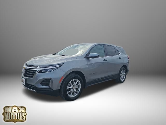 2024 Chevrolet Equinox photo 3