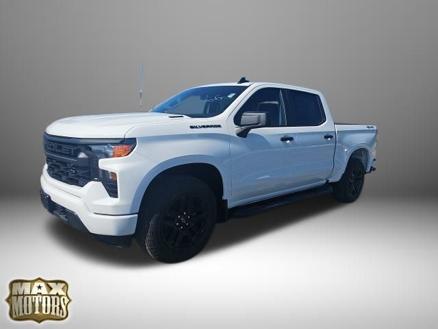 2025 Chevrolet Silverado 1500 Custom photo 3