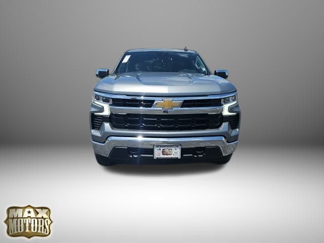 2025 Chevrolet Silverado 1500 LT photo 2